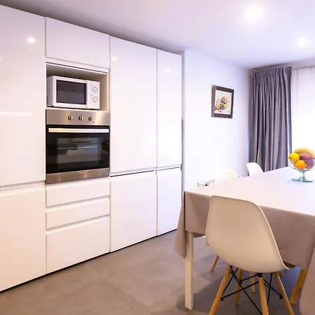 Apartment Suitur Roc Sant Gaieta I Roda de Bera